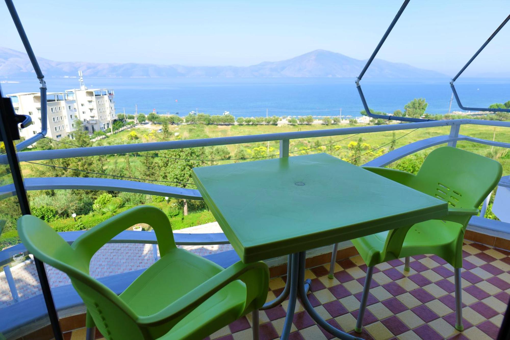 Edva Resort Vlorë エクステリア 写真