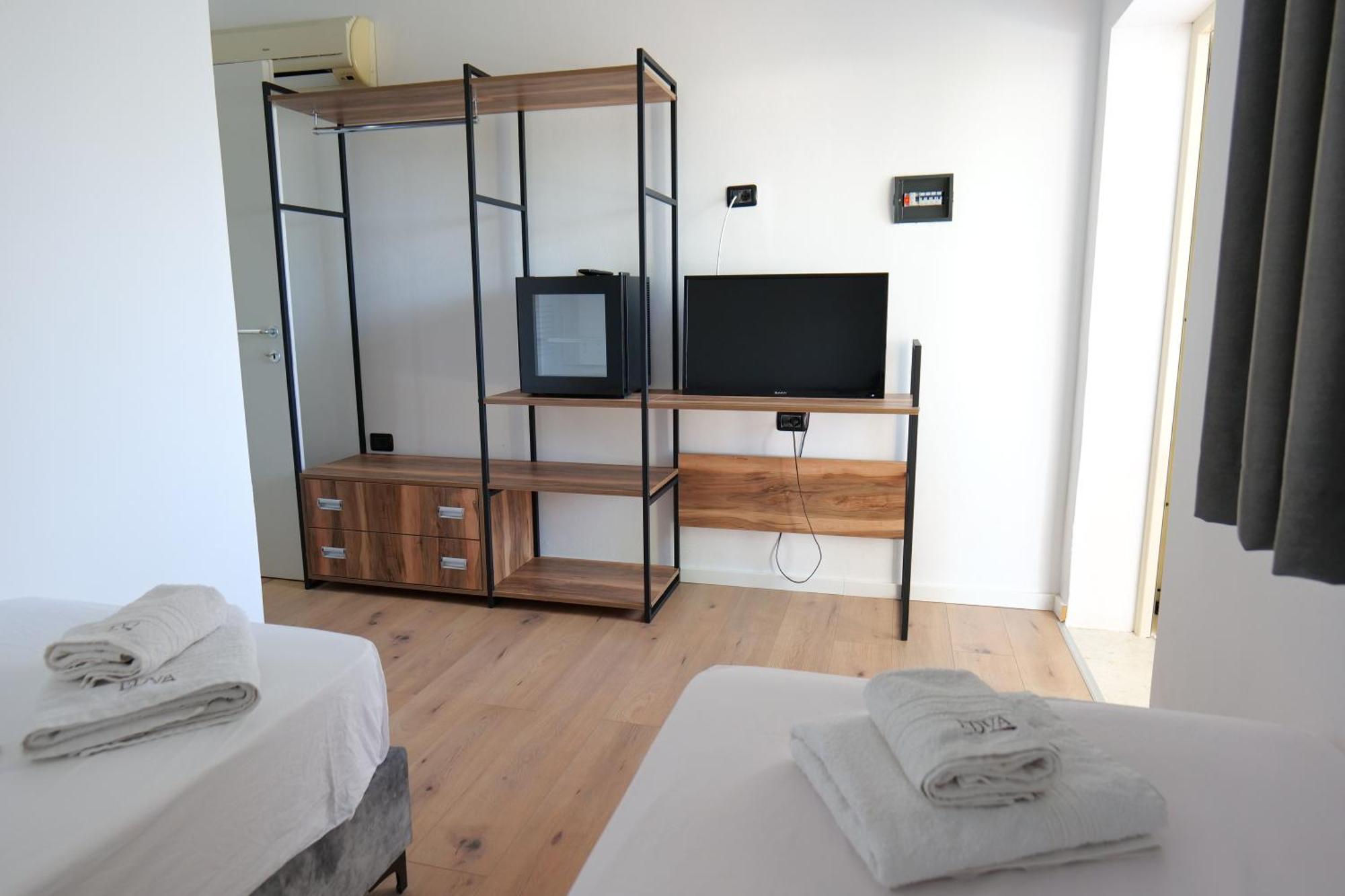 Edva Resort Radhimë エクステリア 写真
