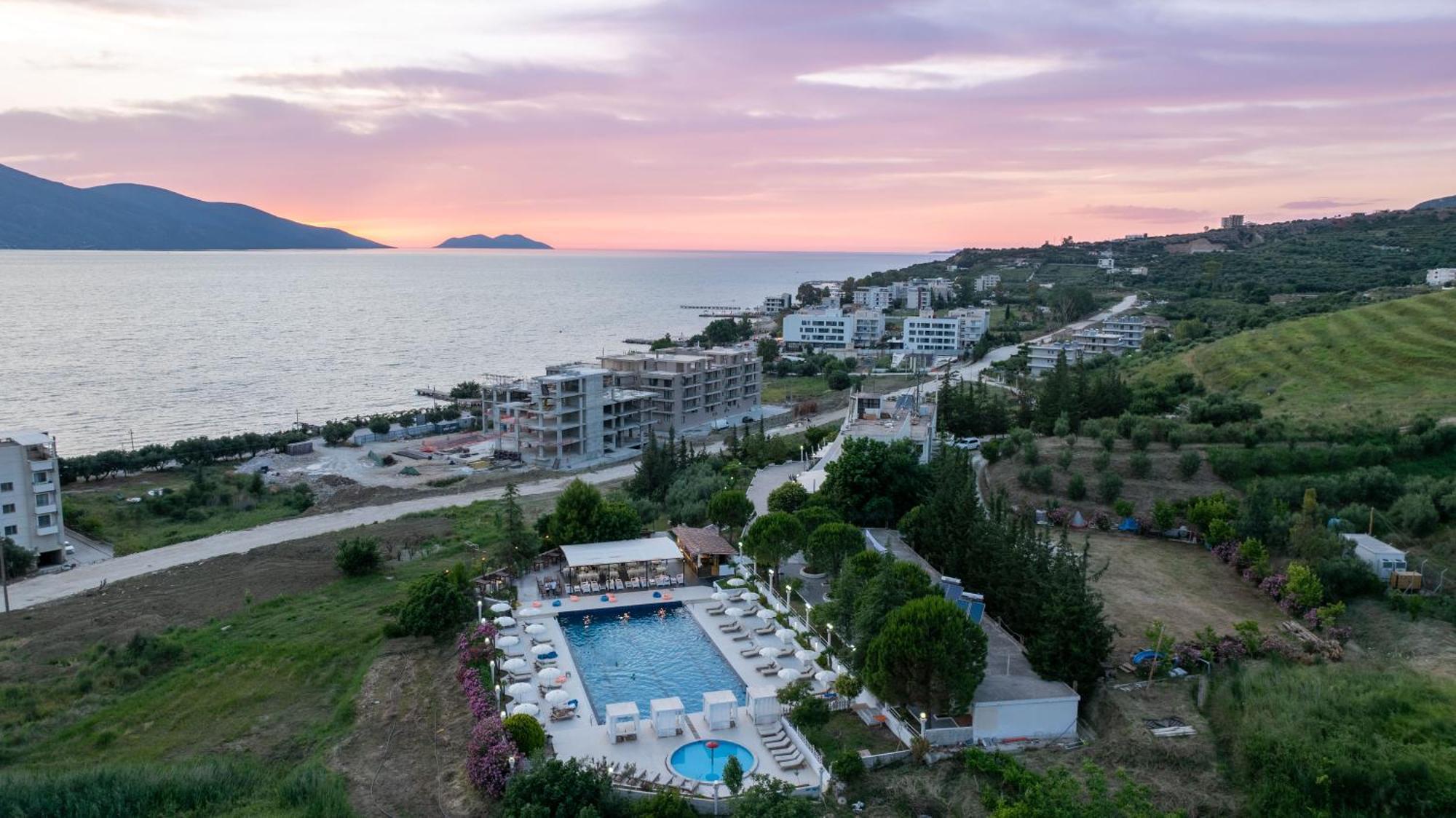 Edva Resort Vlorë エクステリア 写真